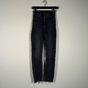 🏁 2/$30 American Eagle Super Stretch Cropped Jeans